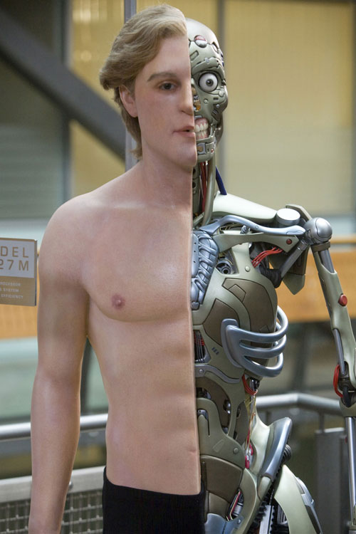 http://www.kurzweilai.net/images/surrogates-robot-man1.jpg#surrogate%20robot%20500x750